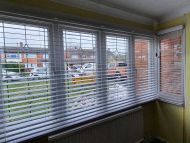 wood venetian blinds12